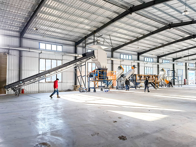 500kg Plastic Chemical Buckets Washing And Recycling Line