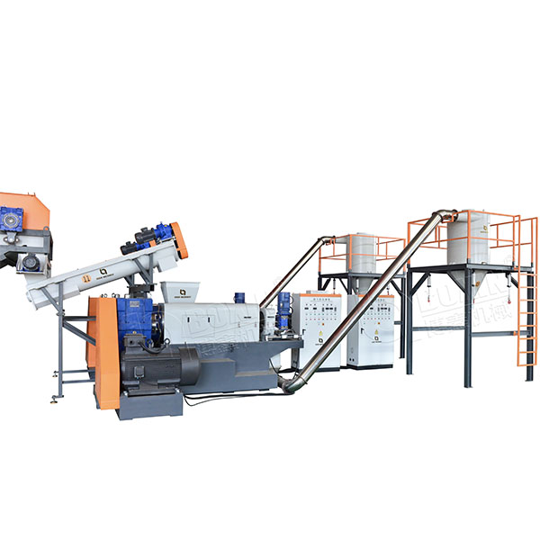 2000KG/H LDPE PE Film Recycling Washing Production Line with film squeeizer